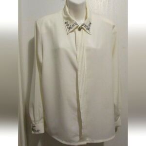 Vintage Women's Cream Shirt with Embroidered Collar koret size 18w euc